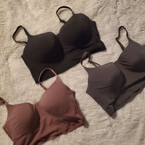 3 PINK Loungin' Scoop No Show Bras - Large